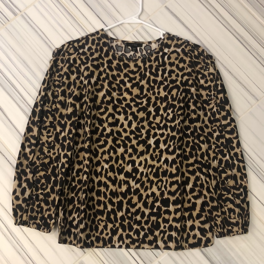 NWT J.Crew Leopard Ruffle Sleeve Top - Picture 2 of 4